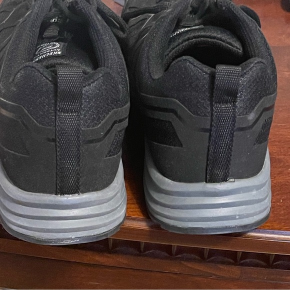 Men’s Size 10 Skechers Composite Toe Work Shoe - Picture 5 of 6